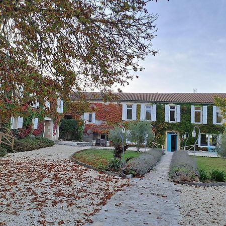Logis Hotels Domaine Du Chatelard Dirac Экстерьер фото