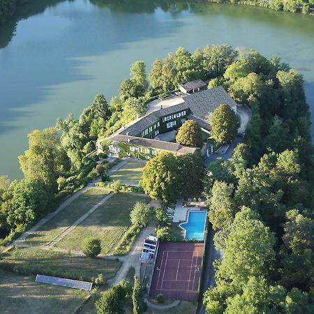 Logis Hotels Domaine Du Chatelard Dirac Экстерьер фото