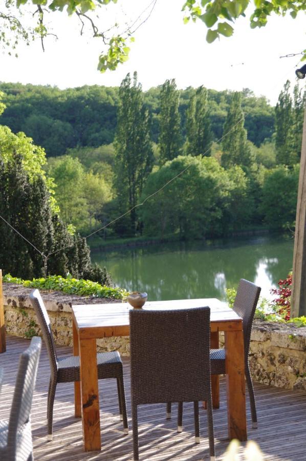 Logis Hotels Domaine Du Chatelard Dirac Экстерьер фото