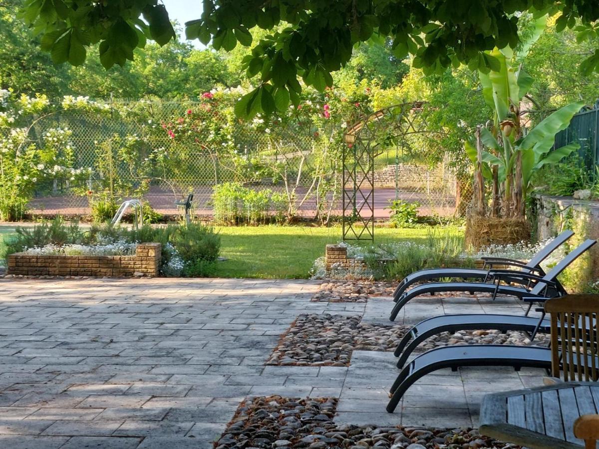 Logis Hotels Domaine Du Chatelard Dirac Экстерьер фото