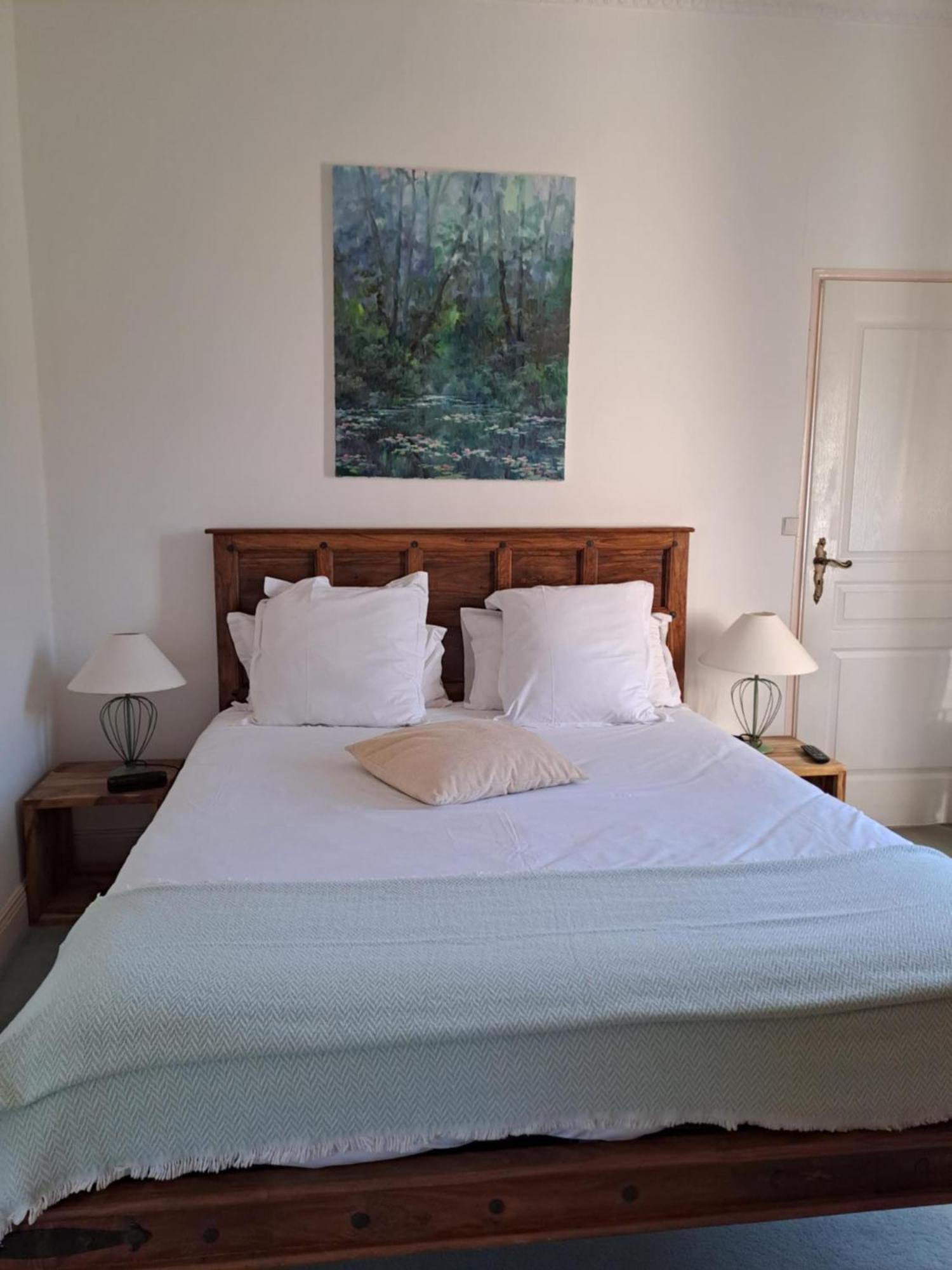 Logis Hotels Domaine Du Chatelard Dirac Экстерьер фото